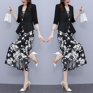 RM19101#胖mm时尚小西服套装2023年秋季大码女装新款碎花无袖宽松吊带裙潮