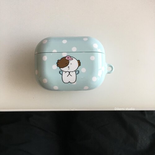 可爱奶油波点翅膀小狗菲林耳机套