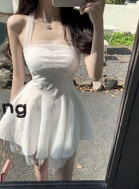 性感挂脖一字肩抹胸吊带蓬蓬网纱连衣裙高级感不规则仙女礼服