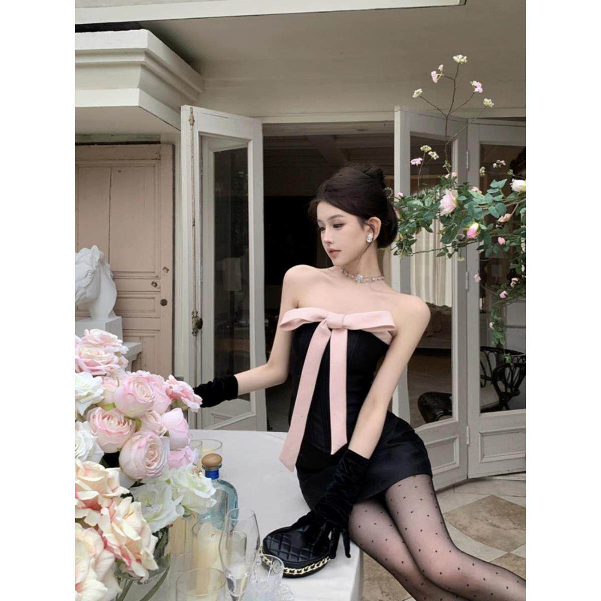 辣妹纯欲抹胸上衣夏季小香图片