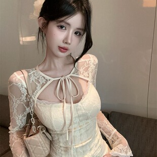 纯欲辣妹性感镂空挂脖鱼骨上衣女秋冬高级感带胸垫蕾丝打底衫 内搭