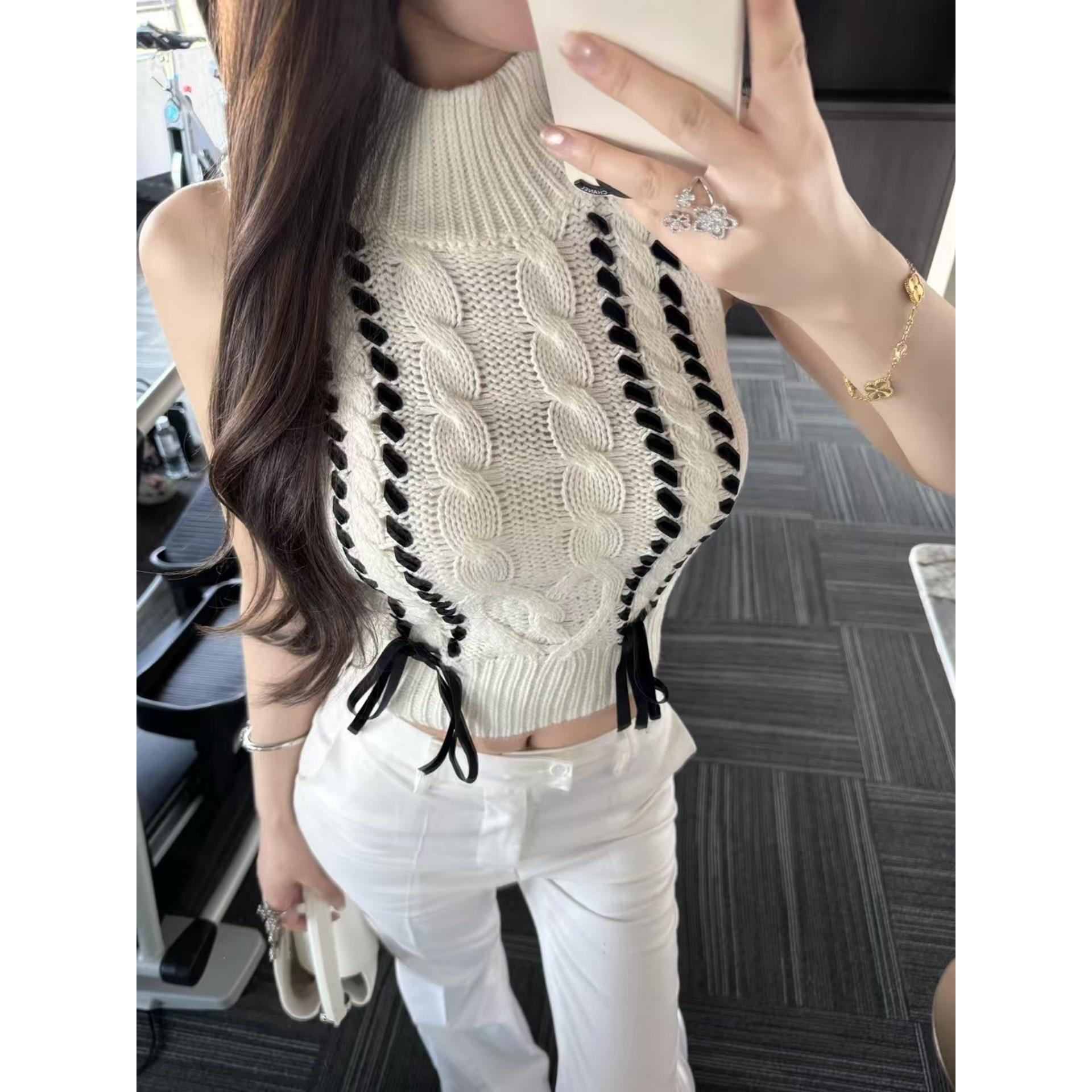法式半高领麻花针织背心女