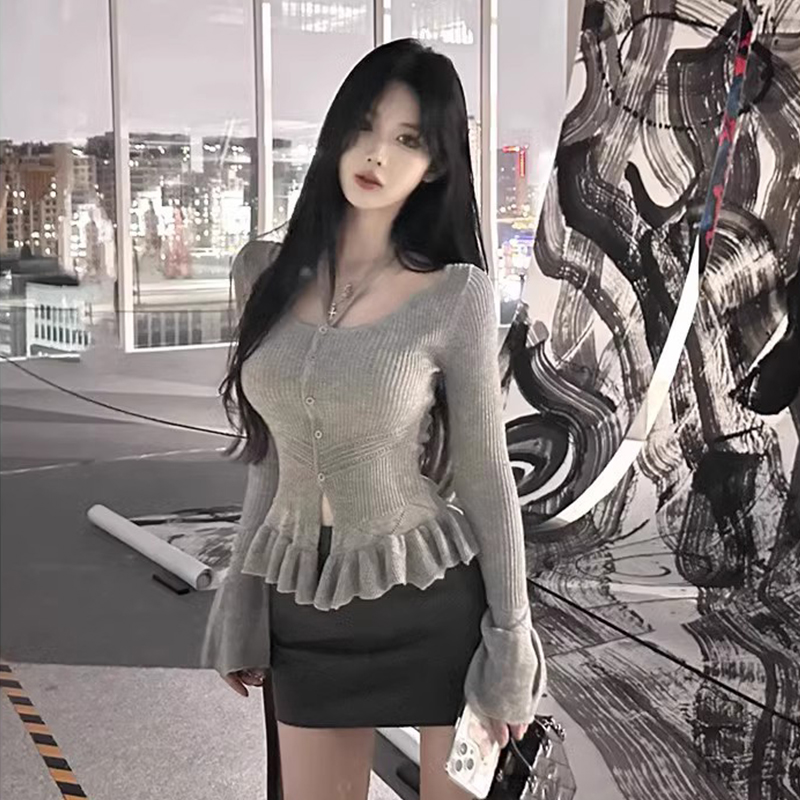 挂脖式疏离感打底针织衫女