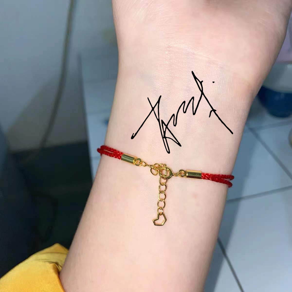 肖战手写签名图 纹身贴 防水男女持久仿真刺青