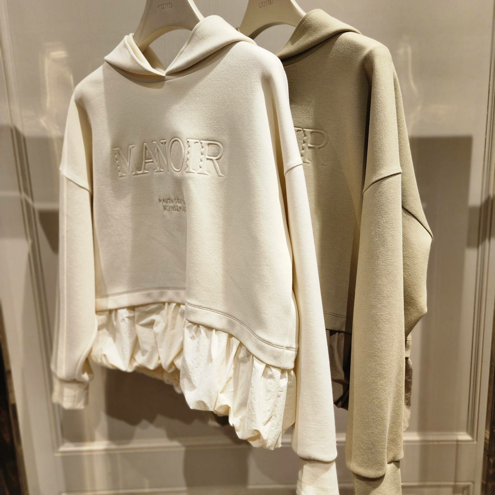 潮流直邮  韩国 O'2nd 奥蔻 24秋  戴帽卫衣O22EBTTO591W,女装/女士精品,卫衣/绒衫,淘宝优惠券,粉丝福利购,淘宝优惠卷