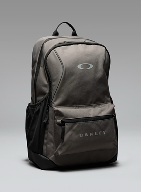 Oakley欧克利Spark Traverse防水耐久28升大容量户外登山双肩包