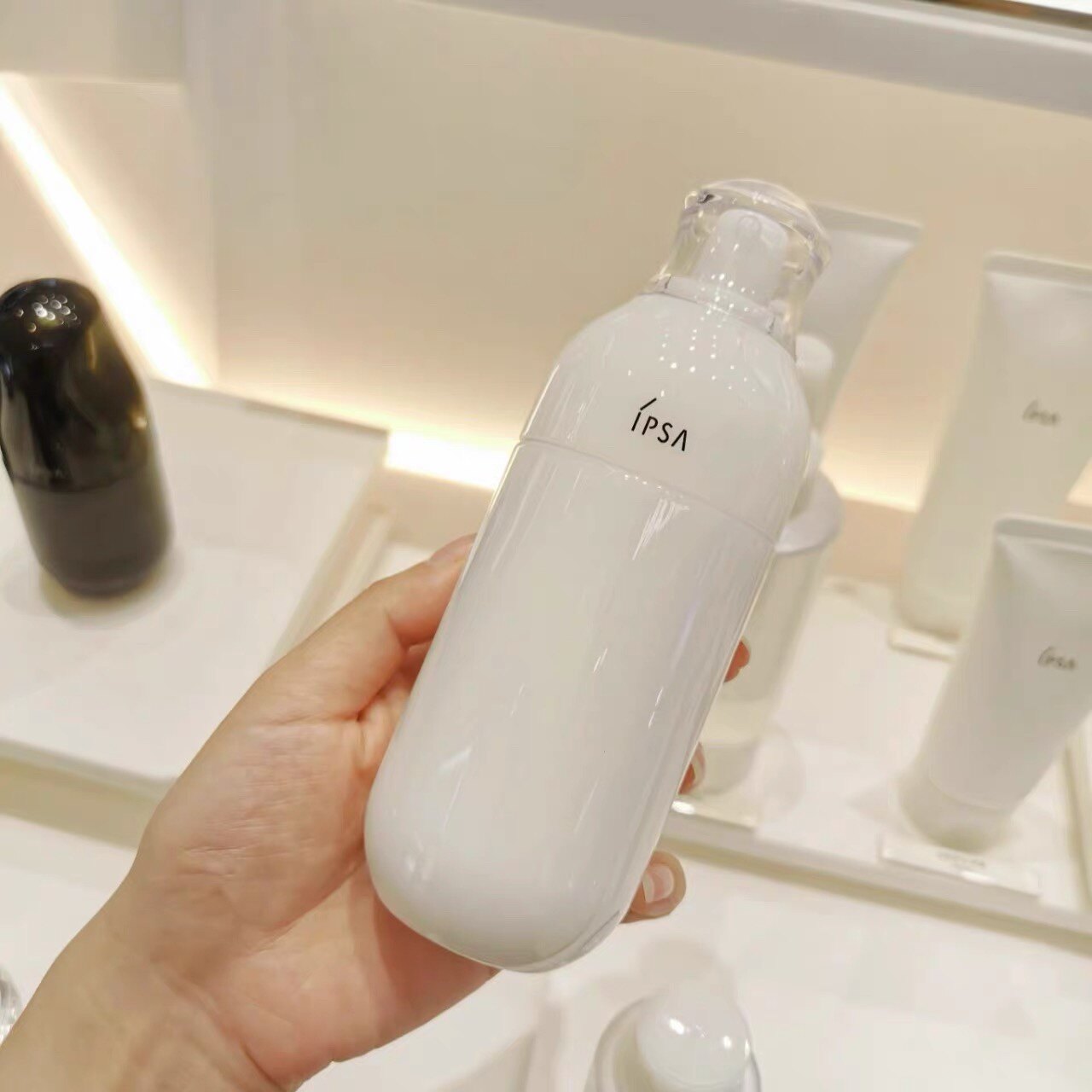 巨折！第九代茵芙莎IPSA自律循环美肌液自律乳液175ml