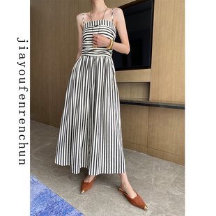 褶皱肌理质感复古黑白条纹控收腰显瘦抹胸吊带暗黑风赫风长连衣裙