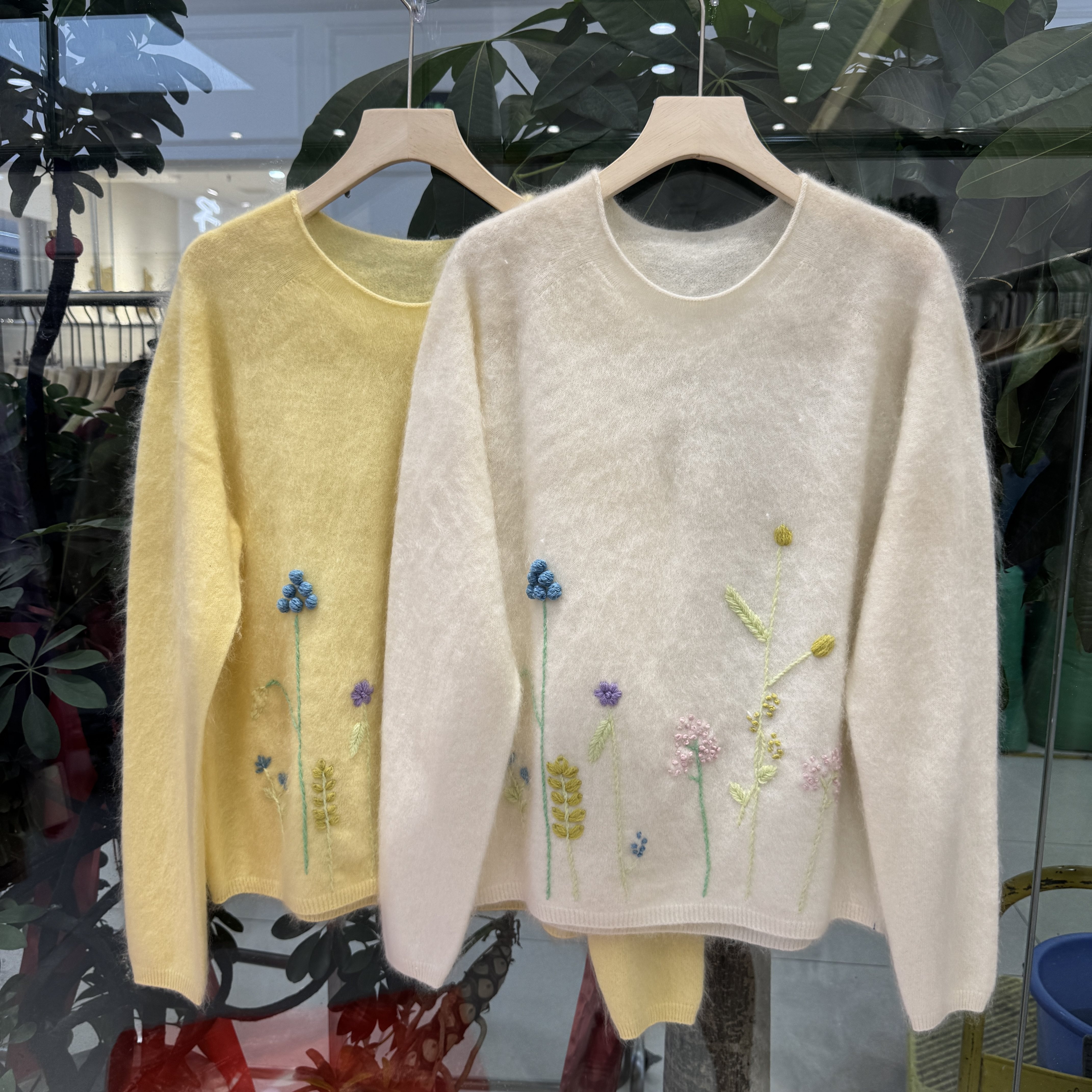 欧洲站秋冬手工刺绣花卉毛衣女