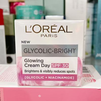 越南购入欧莱雅GLYCOLIC果酸日霜SPF30 乙醇酸面霜焕白提亮抗皱