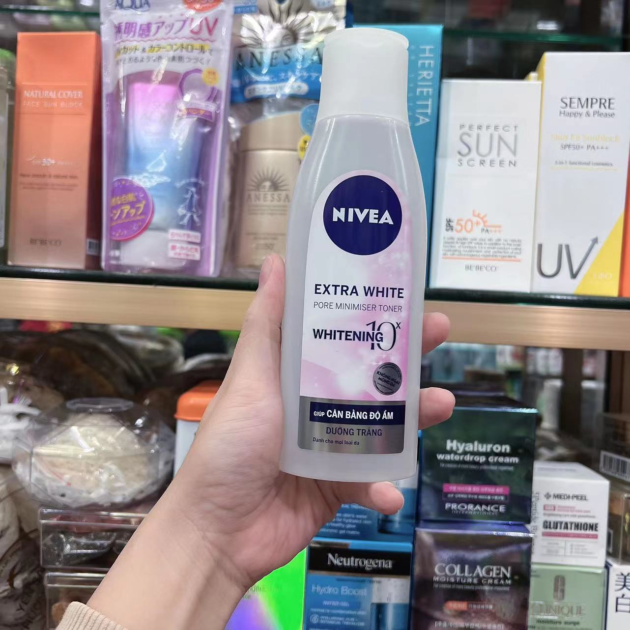 越南NIVEA/妮维雅玫瑰爽肤水 十倍亮白晶纯皙白 细致毛孔200ml