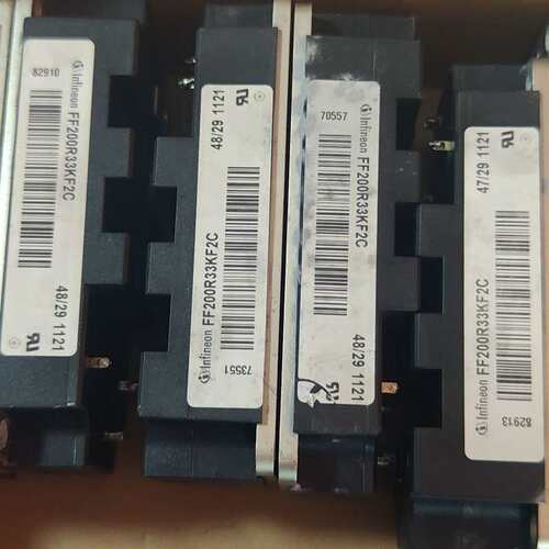 议价英飞凌FF200R33KF2C ，，可维修