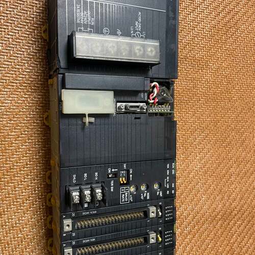 可议价PLC一套，包含PA205R、CJ1G-CPU42H、