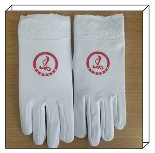 佳木斯快乐舞步品牌防滑白色加绒蕾丝女手套男加大手套