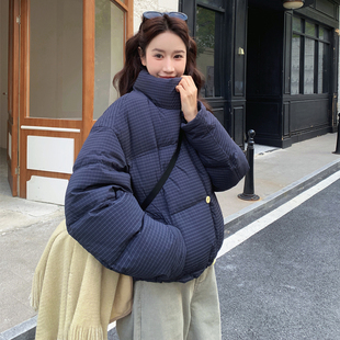 ins复古格子排骨羽绒服女短款2025新款冬季超火小个子面包外套潮
