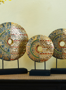 木雕圆盘装饰品组合三件套