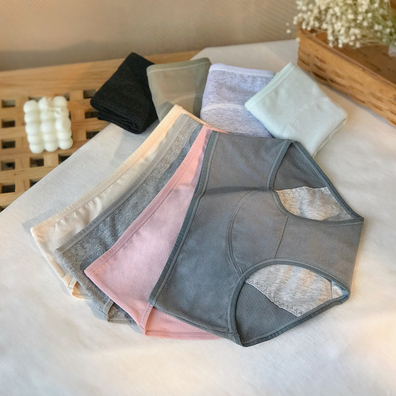 莎琪儿私藏纯棉生理裤女防漏经期透气中腰内裤月经期暖宫少女底裤