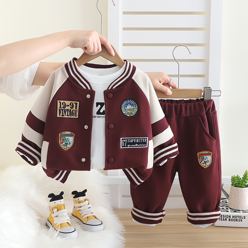 春秋季男宝宝洋气棒球服三件套