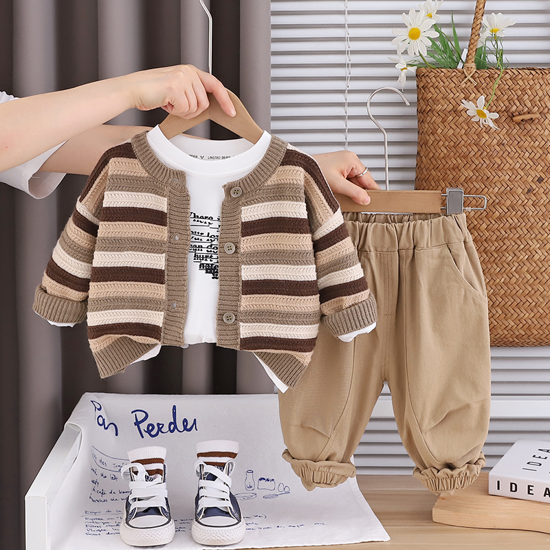 洋气开衫三件套宝宝秋季休闲毛衣