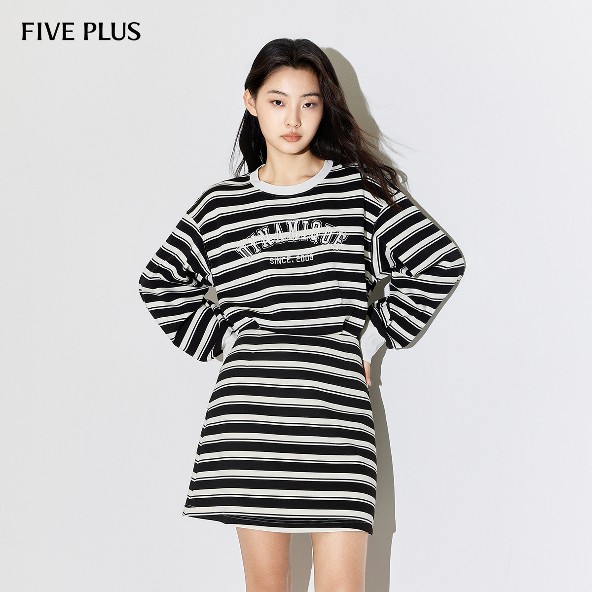 FIVE PLUS连衣裙女卫衣裙设计感条纹收腰短款裙子女秋装