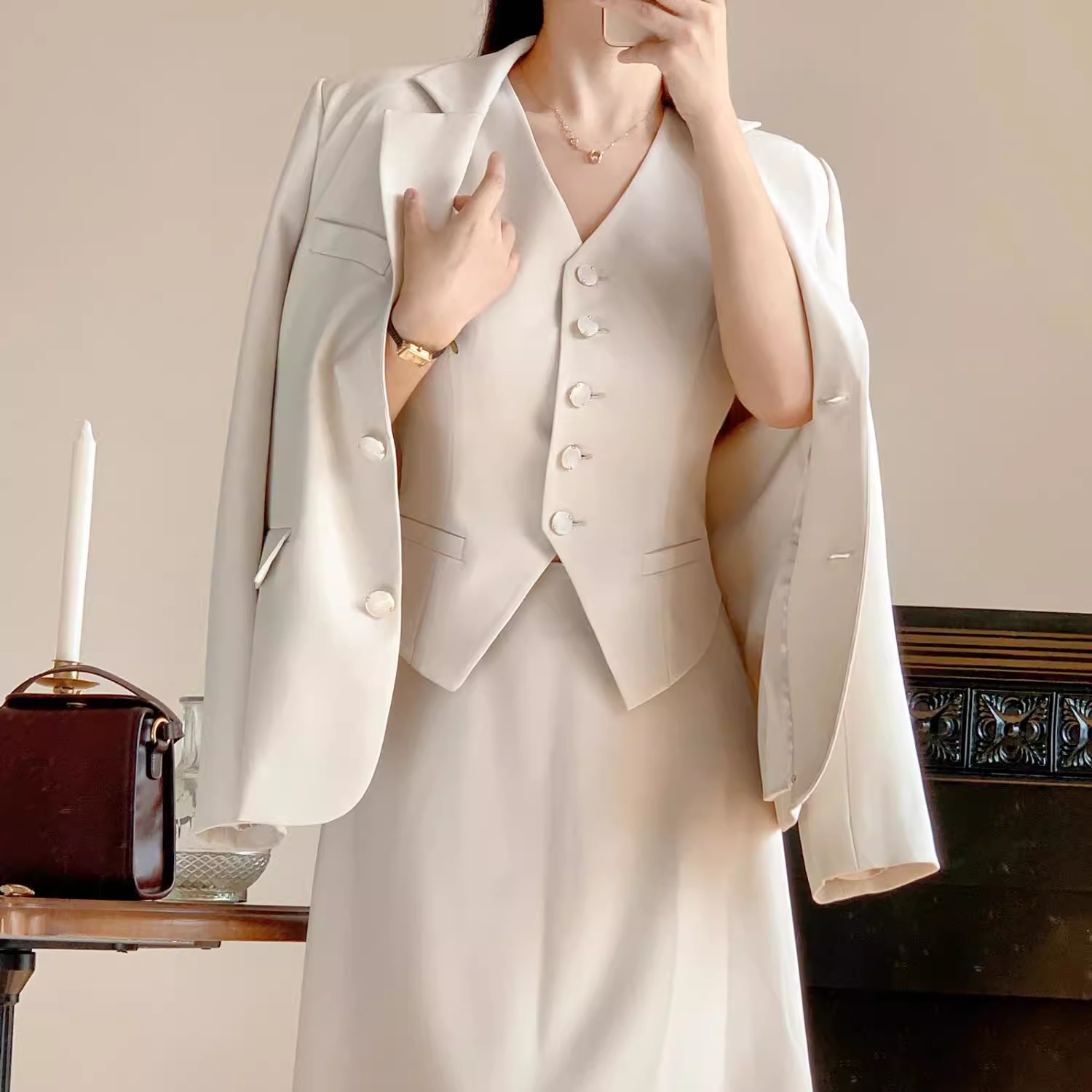 黑茉莉与甜酒 纯真年代2.0 英伦老钱风西装马甲高级感气质套装女