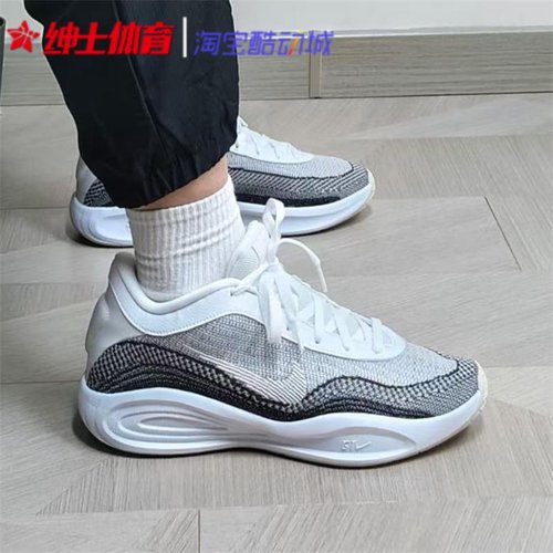 耐克男子低帮实战运动篮球鞋