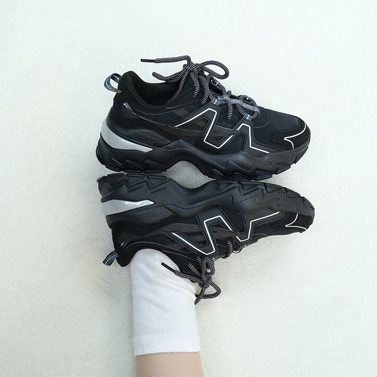 FILA斐乐欧若拉老爹鞋