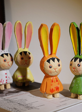 花裙子长耳兔娃娃手工木雕小摆件