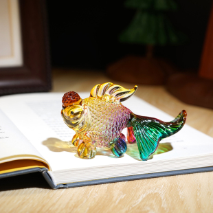 “年年有鱼”琉璃玻璃小摆件金鱼锦鲤工位办公桌面家居新年装饰品