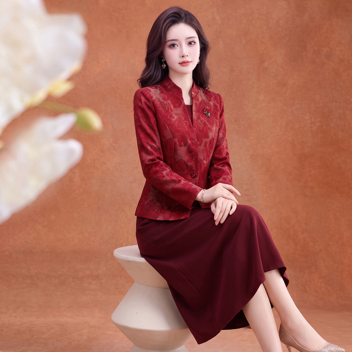 喜婆婆婚宴套裙秋季新款显瘦轻奢复古时尚洋气优雅气质红色连衣裙