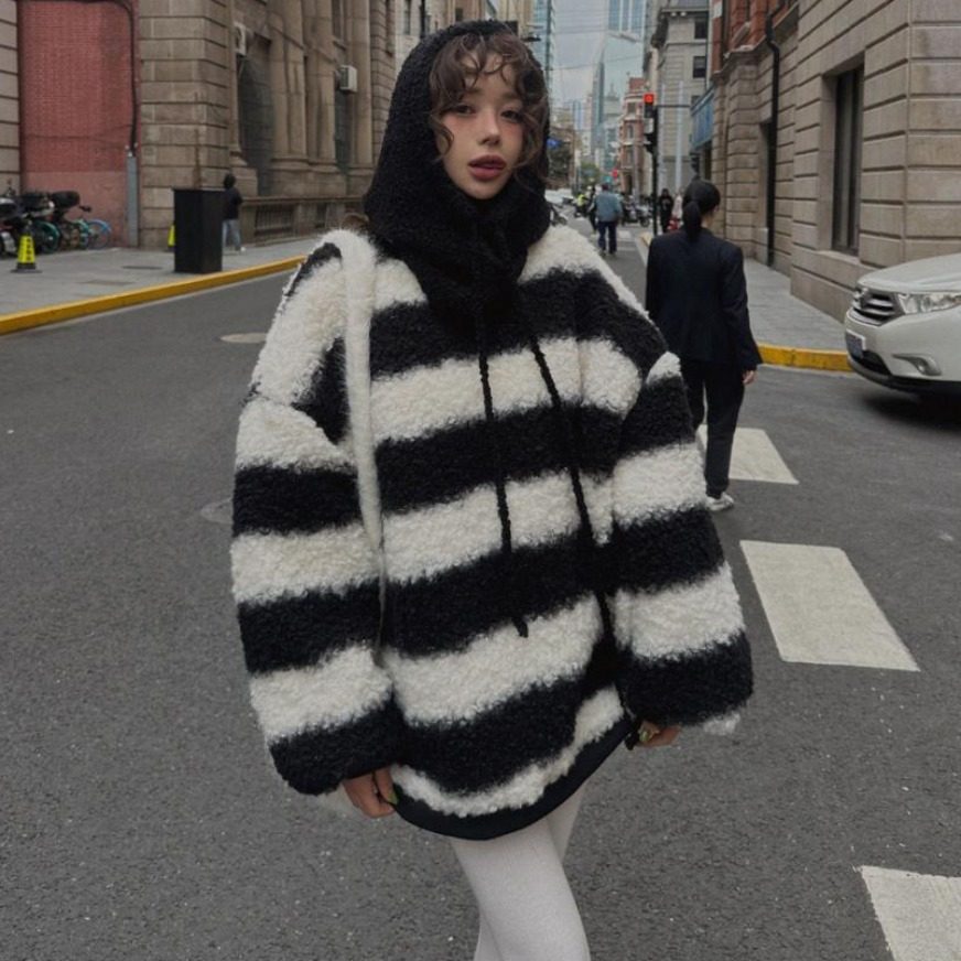 韩国东大门慵懒风撞色条纹加厚羊羔毛宽松显瘦圆领套头卫衣女绒衫
