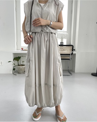 韩国宽松无袖衬衫马甲半身裙套装