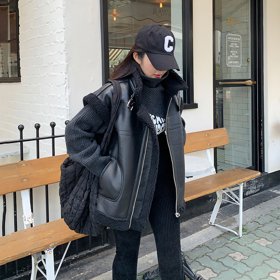 韩国复古皮毛一体马甲外套机车服