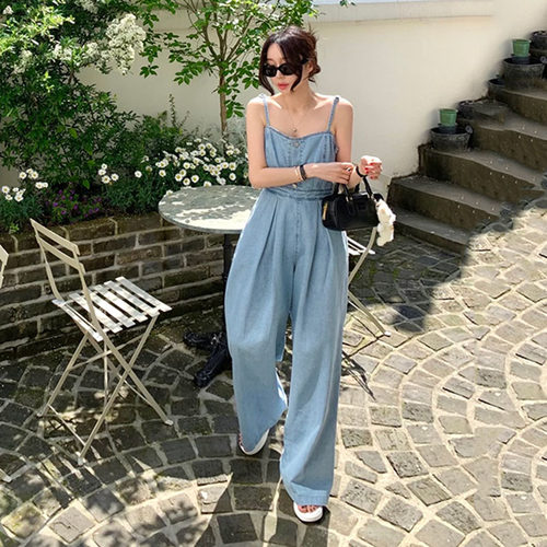 韩国方领高腰显瘦吊带牛仔连体裤
