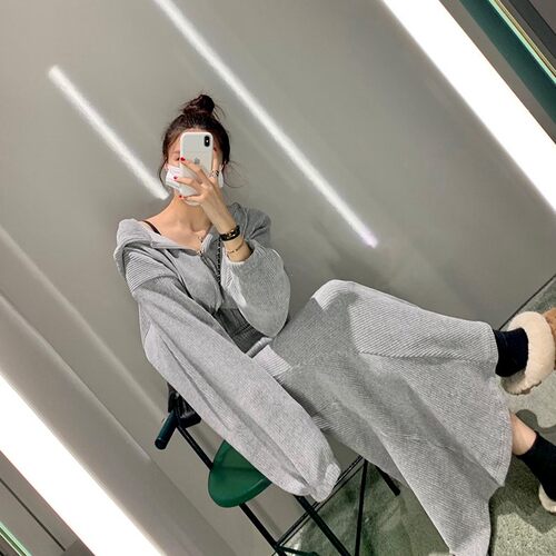 韩国灯芯绒卫衣鱼尾半身裙套装