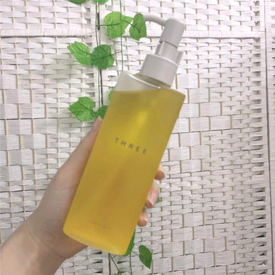 three自然植物保湿200ml卸妆油