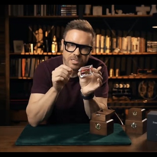 魔术教学 2024新式签牌入盒Mystery Solved Nest of Boxes 超值版