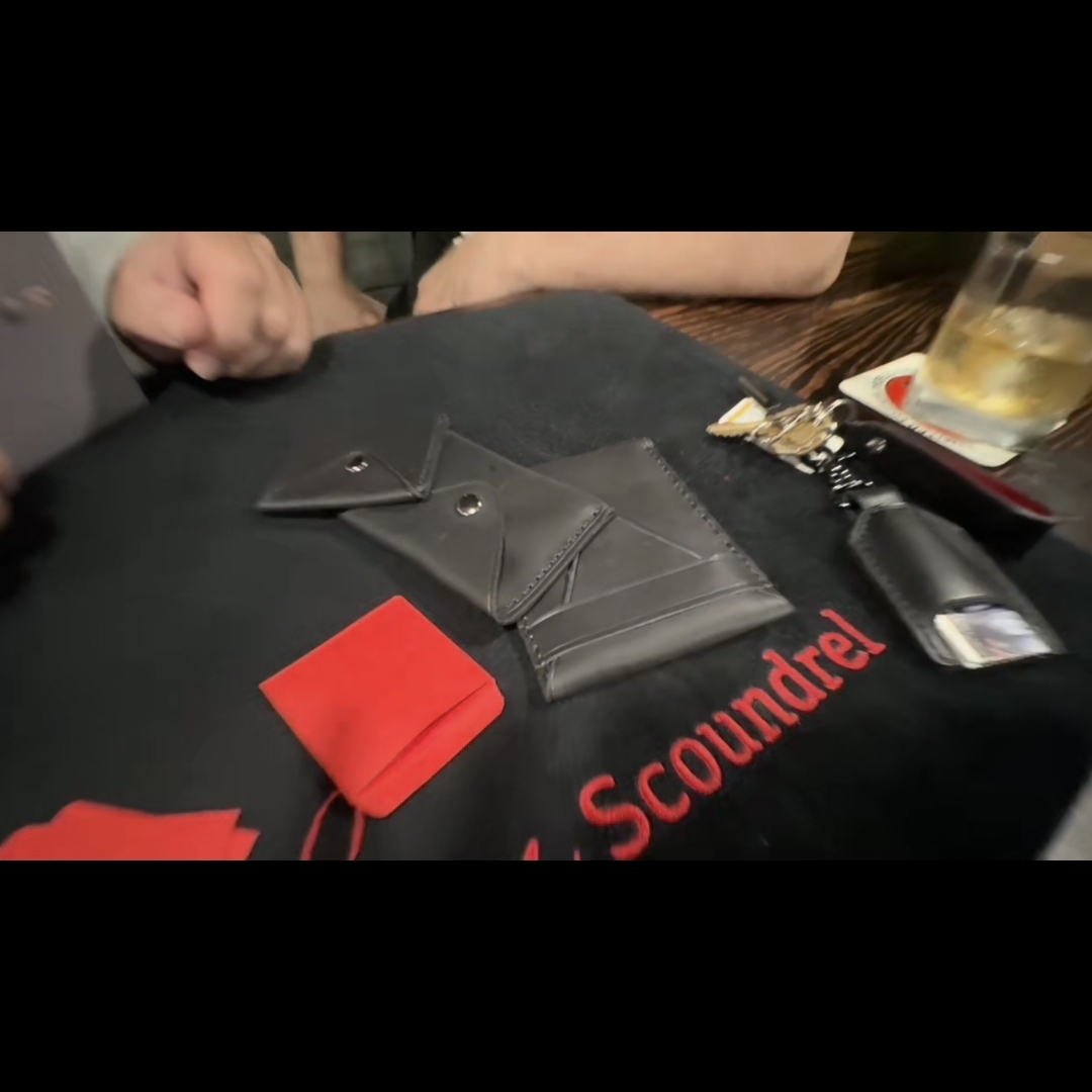 魔术教学 2025《神奇钱包两部完整版》Babu by Ari Phlli超值精品