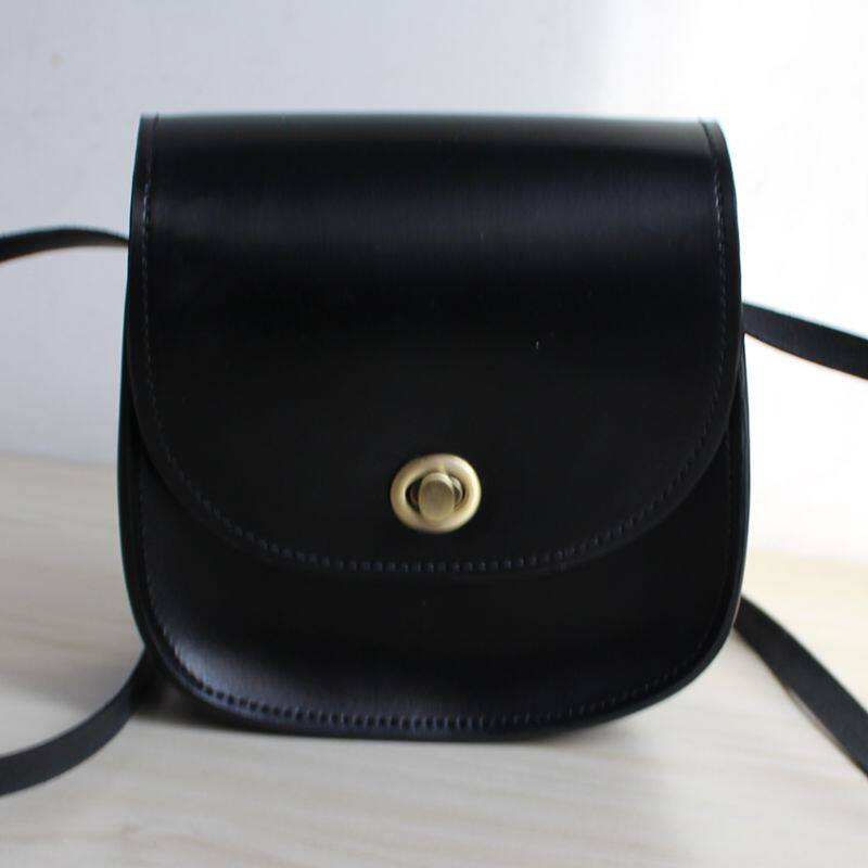 原创手工定制女士黑色小包马鞍包休闲街头单肩斜跨牛皮包真皮女包