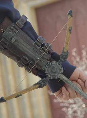 搬库房处理刺客信条4代袖箭5代袖剑