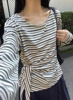 KITTIN2026年春款韩版圆领慵懒风高智条纹侧绑带长袖T恤上衣女装