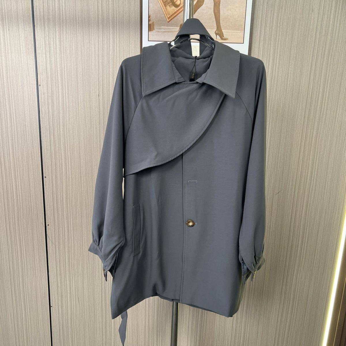 2010撤柜cg大码女装气质外套宽松新款英伦中长款上衣春秋翻领风衣,女装/女士精品,短外套,淘宝优惠券,粉丝福利购,淘宝优惠卷