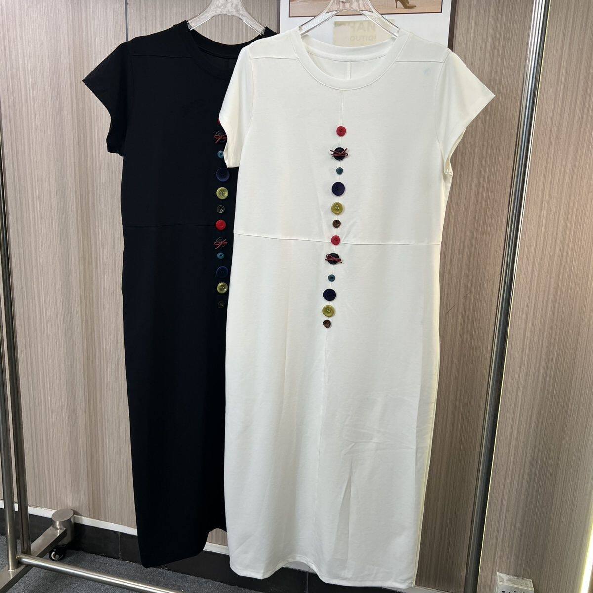 1431品牌撤柜xxq夏季新款过膝款直筒连衣裙女装纽扣彩色长款裙子