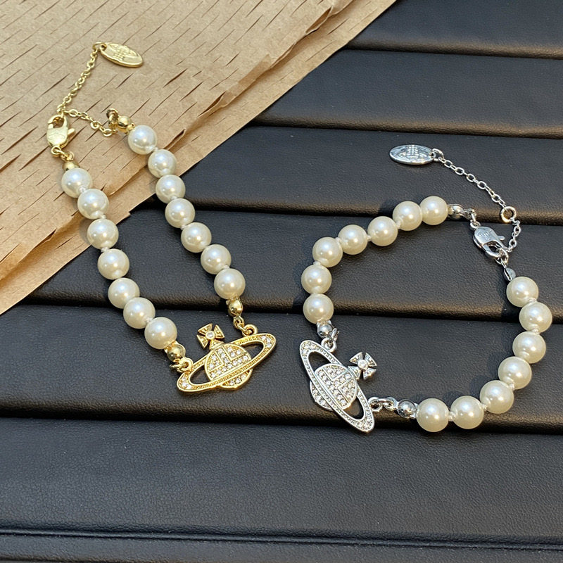 西太后同款珍珠手链女ins小众设计感春夏新百搭气质土星吊坠手饰