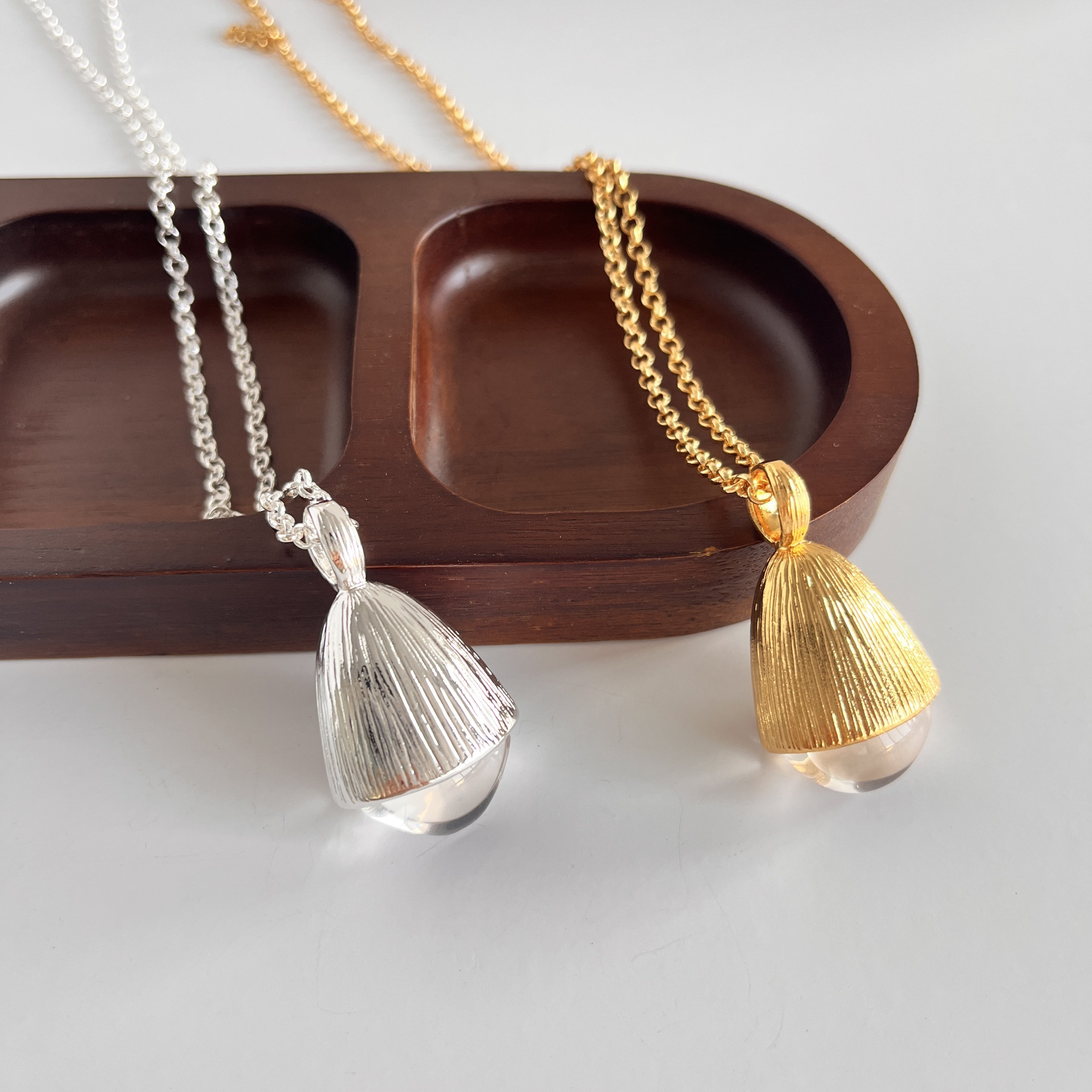 天然白水晶项链女小众设计感高级轻奢气质百搭锁骨链2025新款爆款