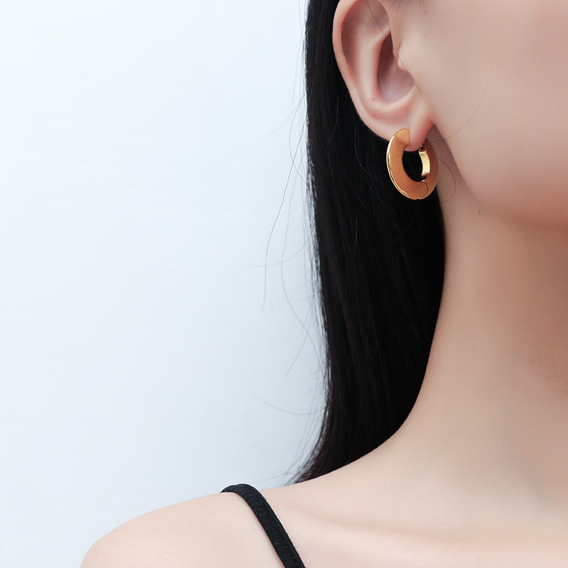 高级感潮牌bv几何圆圈重工金属