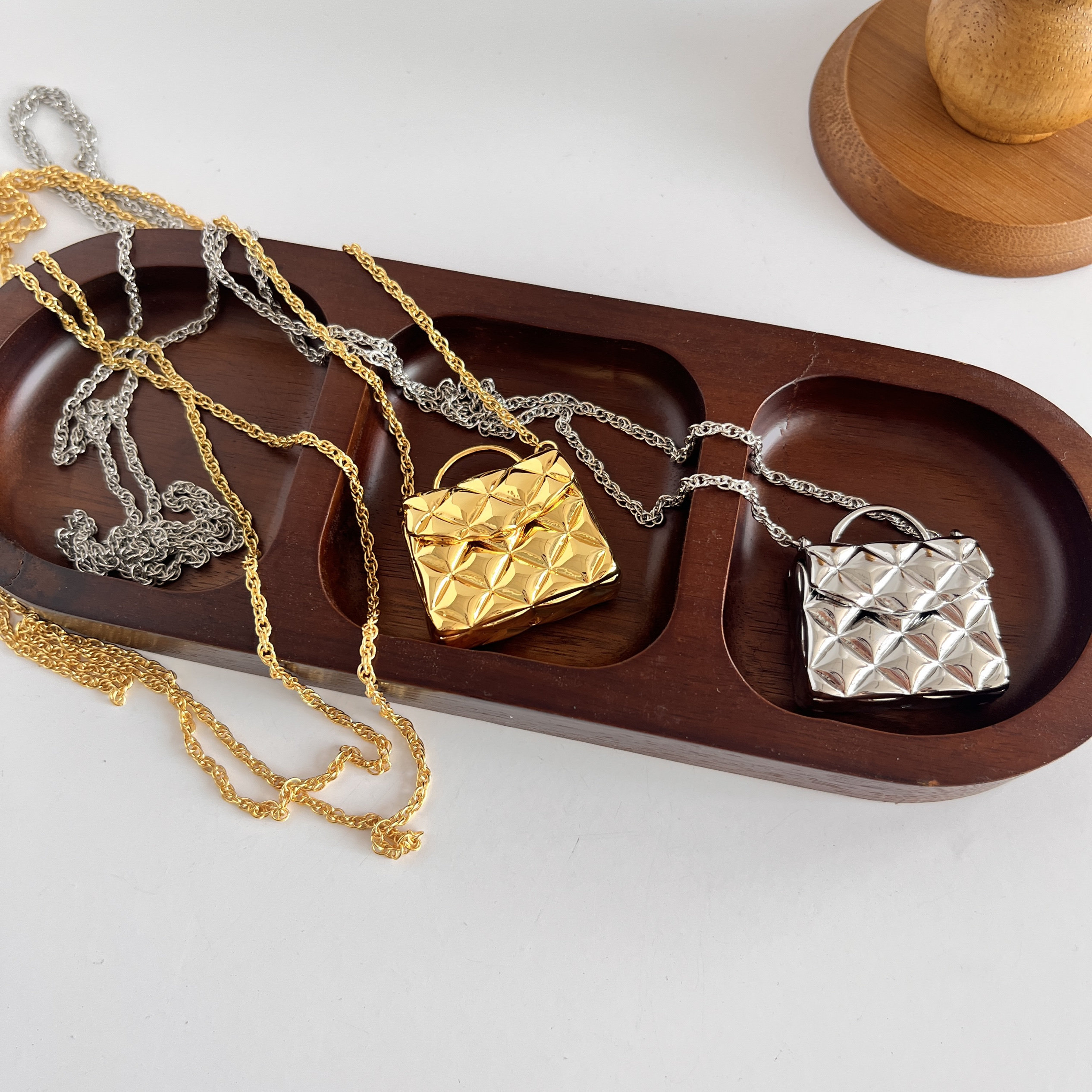 韩代同款斜跨项链新款腰链小众时尚感洋气链条小香风气质毛衣链女