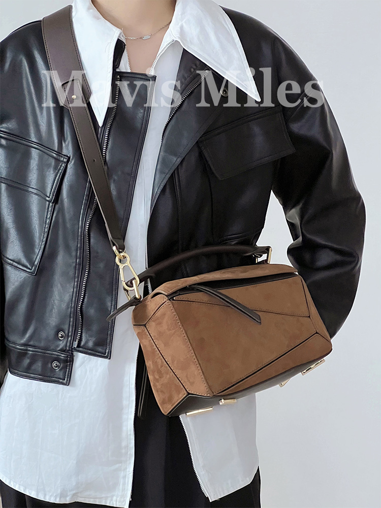 MavisMiles麂皮枕头包