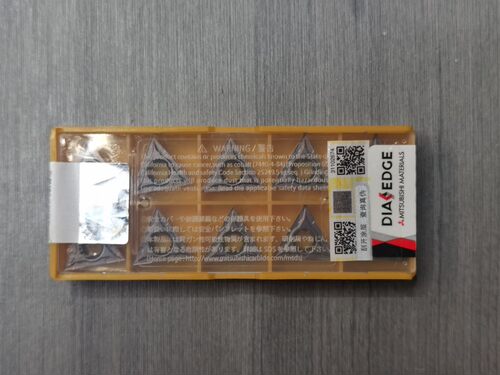 正品三菱车刀片TCMT16T304 VP15