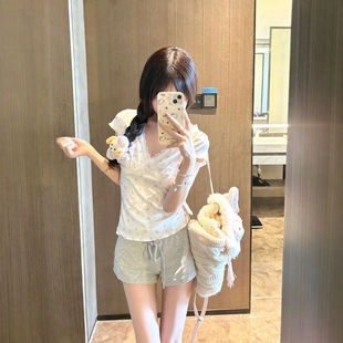 短裤 蕾丝拼接碎花短袖 显瘦两件套 女夏季 小清新减龄休闲运动服套装